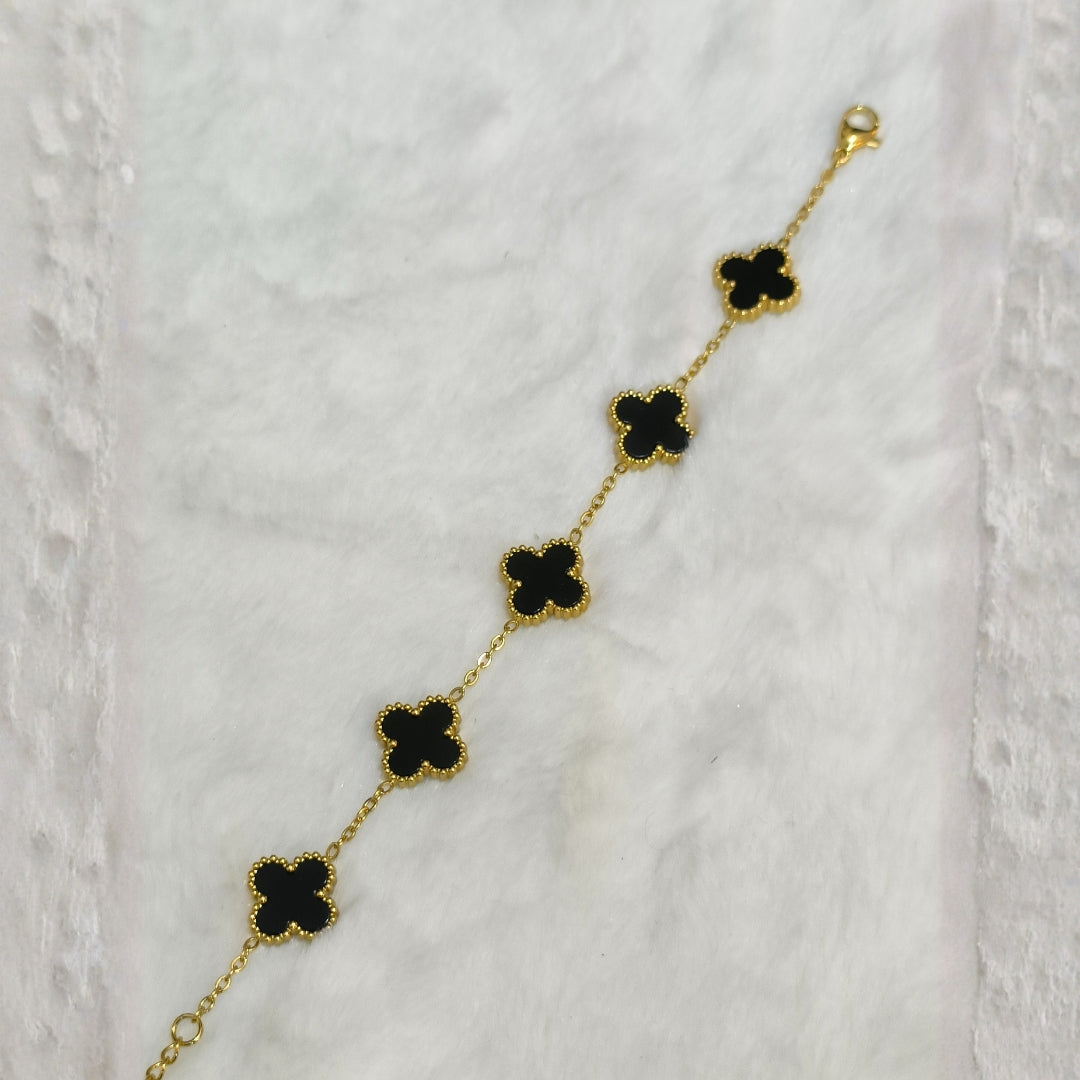 Deal of Hearts | 1 Elegant Pendant and 2 Stylish Bracelets For Women