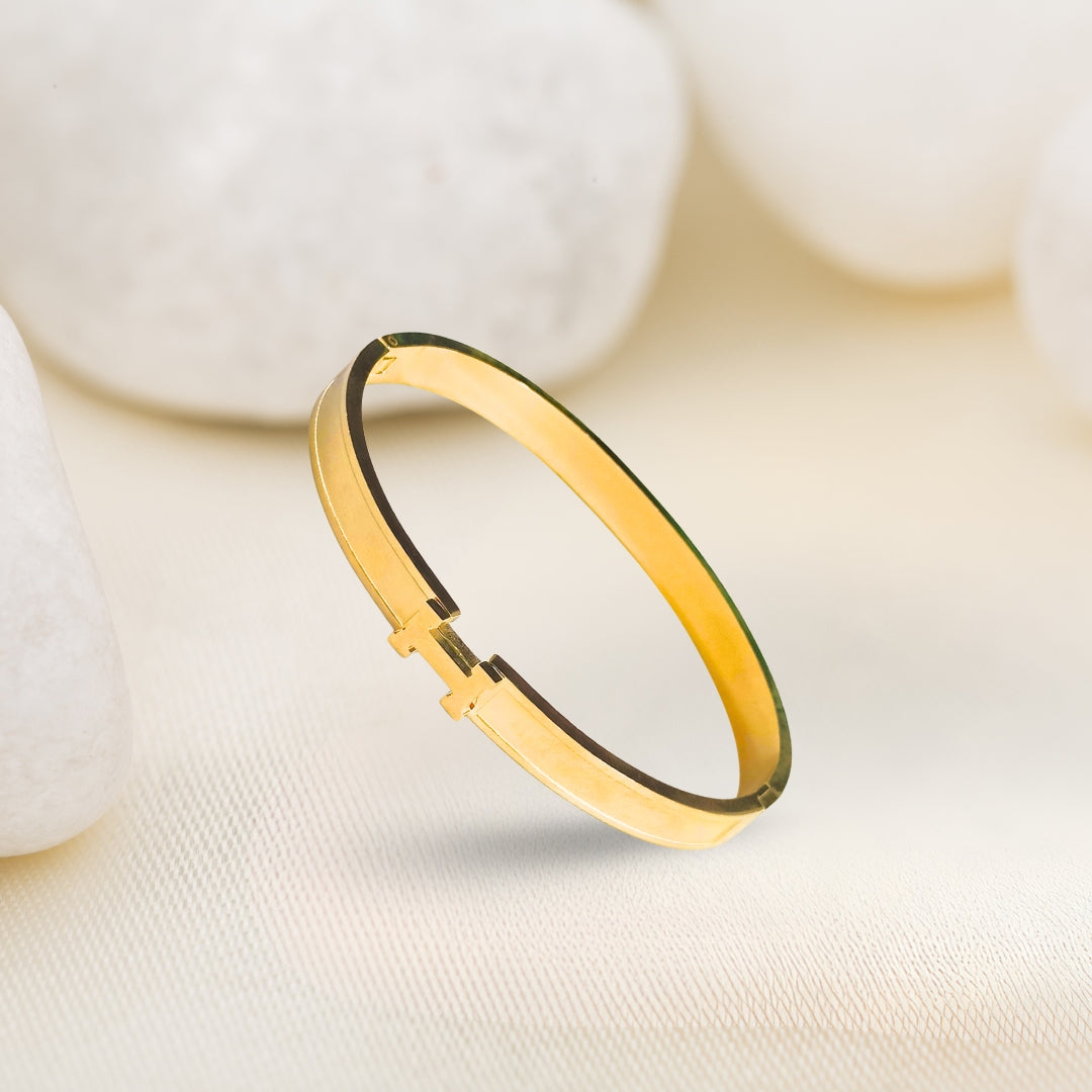 Virsah Premium Gold-Tone “H” Bangle Bracelet – Elegant Artificial Jewelry for Women