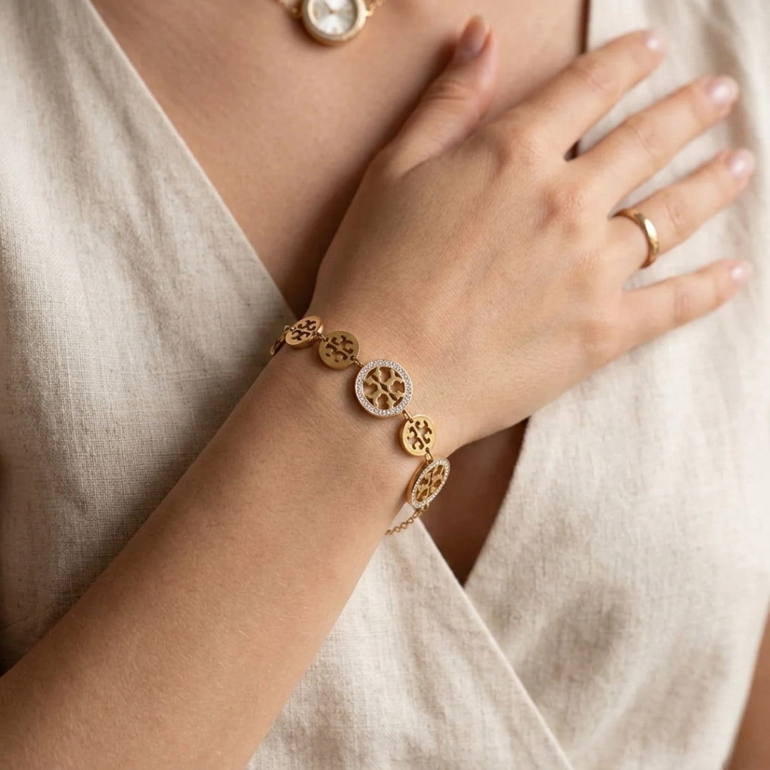 Virsah Elegant Gold Plated Circle Charm Bracelet for Women