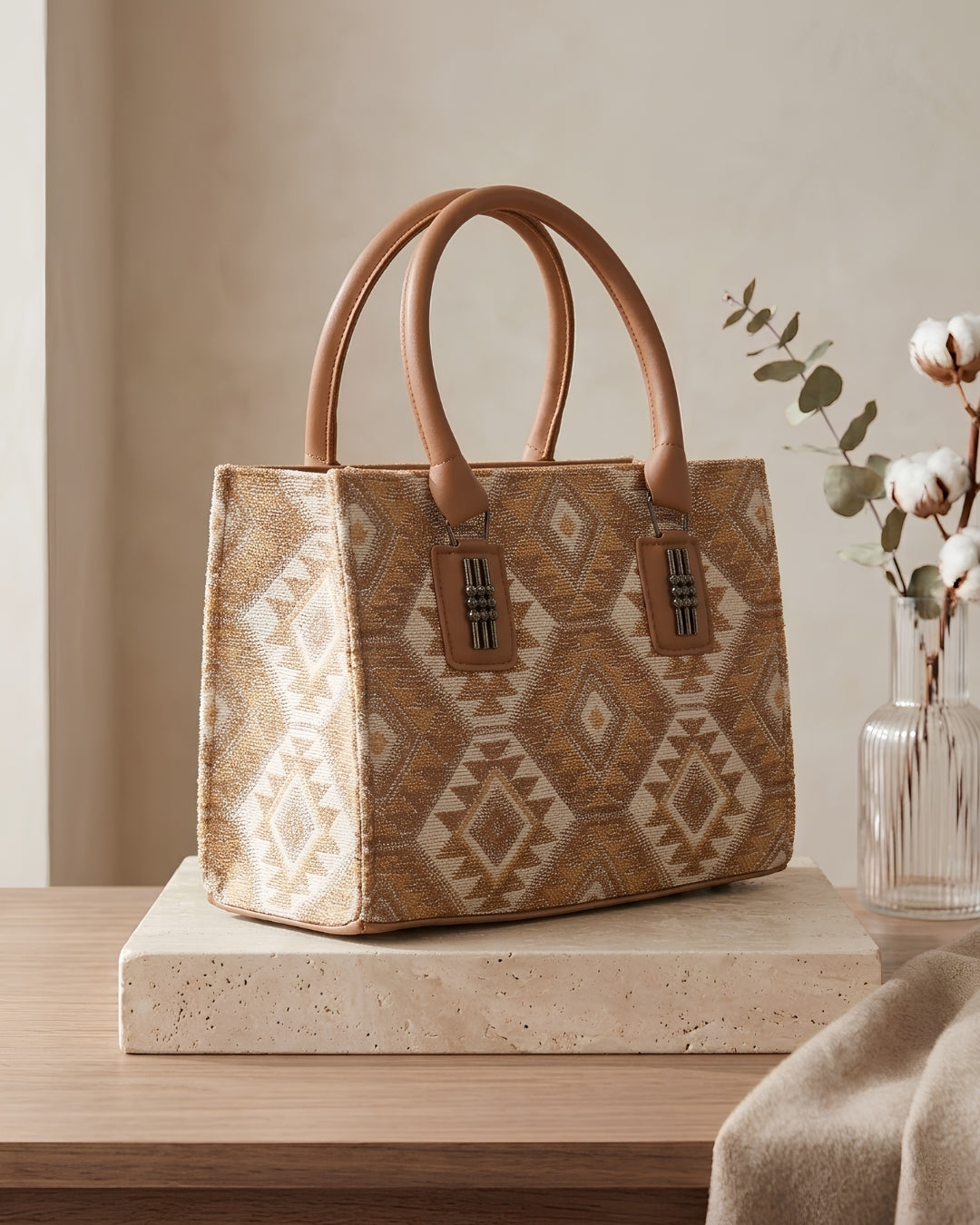 The Sedona Woven Tote – Artisanal Style for Every Adventure